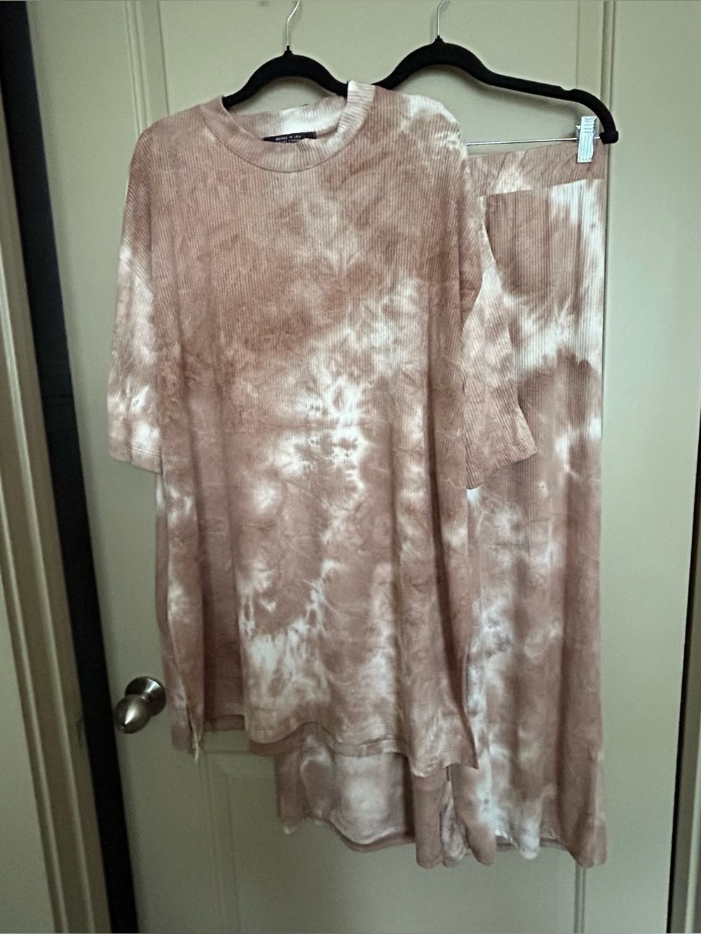 Tie-Dye Two-Piece Knit Set in Cafe EUC Dressed in LALA ribbed playsuit XL